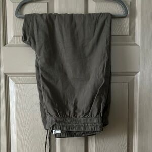 Olive Green Linen Pants (Cropped) Abercrombie & Fitch